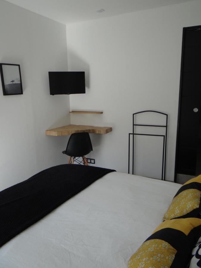 Les Marguerites Bed and Breakfast Champdolent Εξωτερικό φωτογραφία